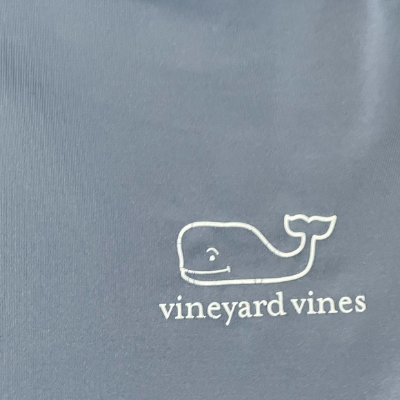 Vineyard Vines Hoodie - Picture 2 of 4